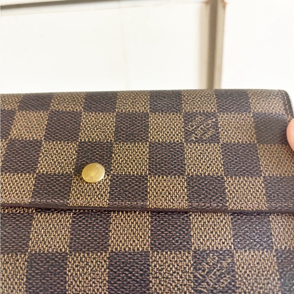 Vintage Louis Vuitton Wallet - Picture 3 of 10